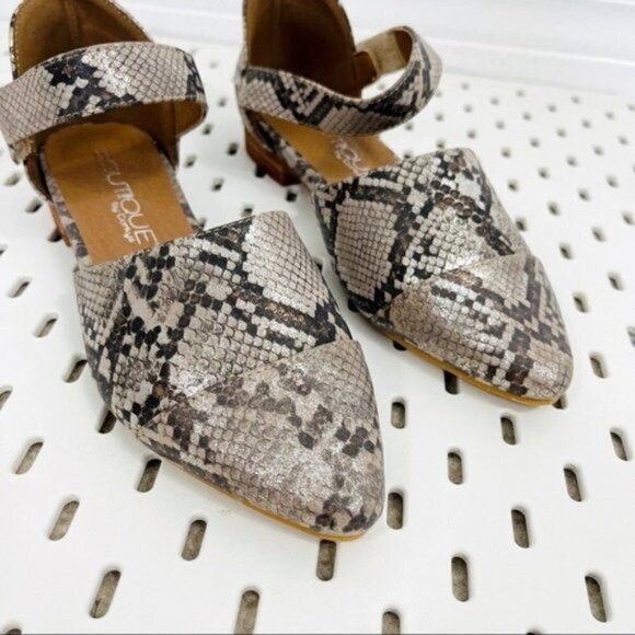 Boutique by CORKY’S Zenobia Taupe Metallic Snake Embossed D'Orsay Flats - size 6 - Picture 2 of 9